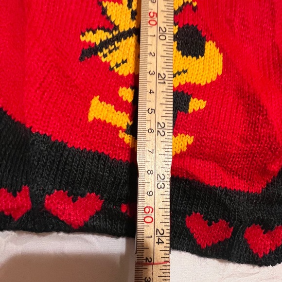 Vintage Snoopy & Friends Joe Cool Sweater Womens Medium Rainbow Hearts 90s USA - Picture 4 of 10